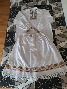 Kroje, ľudové oblečenie, obuv, folklór, folk - - 9