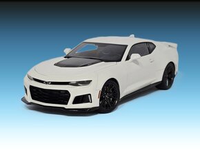 Chevrolet Camaro ZL1 1:18 AutoART - 9