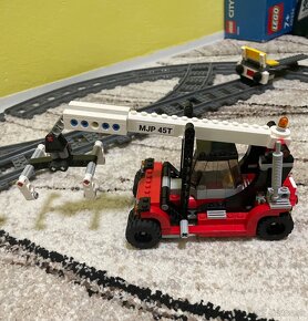 LEGO City 60336 Nákladný vlak - 9