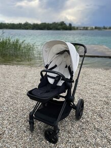 Cybex priam 4.0 black matt off white - 9