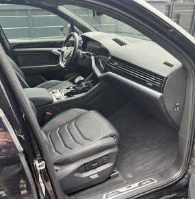 Volkswagen Touareg 3.0TDI R-Line 4 Motion Automat - 9