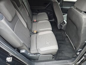 Volkswagen Touran 1,6tdi 85kw Comfortline 7.míst model 2017 - 9