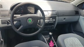 Škoda Fabia 1.4 MPI Comfort 44kw M5 5d TOP - 9
