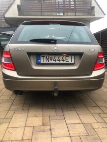 Mercedes C200 - 9