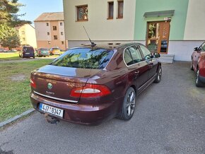 Prodám ŠKODA Superb 2.0 tdi - 9