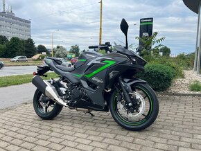 Kawasaki Ninja 500 SE 0 km siva - 9