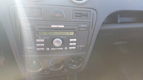 Ford Fusion 1.4 TDCI - 9