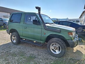 Mitsubishi Pajero 2.5 TD 73kw - 9