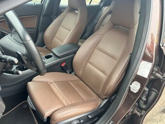 Mercedes Benz GLA 200d - 37000km - Automat - 9