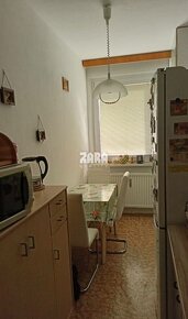 ŤAHANOVCE - 3 izbový byt ul. Belehradská,  63 m² + LOGGIA - 9