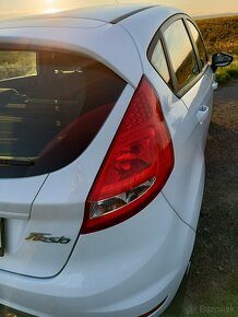 Ford Fiesta 1.25 benzín 2012 109xxx km - 9