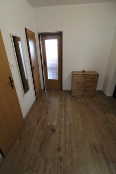 2-izbový byt s balkónom a loggiou, /62 m2/, Žilina - Hájik - 9