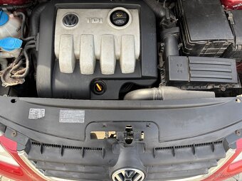 Volkswagen Touran 1.9tdi 77kw DSG ( automat ) - 9