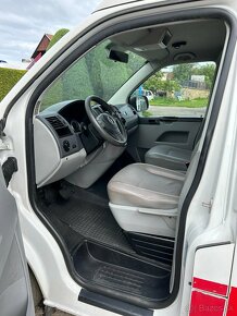 Volkswagen Transporter T5 - 2.0 TDI Sanitní vůz DSG - 9