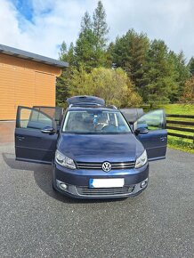 Predám VW TOURAN 2.0TDI/103KW r.v.2011 - 9