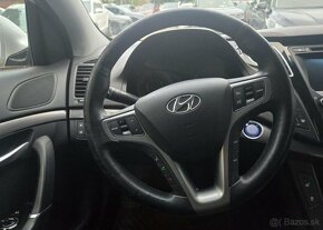 Hyundai i40 1.7-1.maj.NAVI-KAMERA-TEMPOMAT - 9