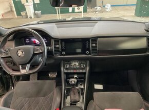 Škoda KodiaQ RS 2.0 BiTDI 176kw 4X4 Panoráma Netto 24165€ - 9