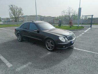 Mercedes e500 amg sport - 9