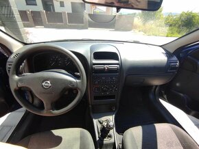 Opel Astra 1.4 16V - 9