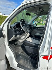 Volkswagen Transporter T6 - 2.0 TDI Sanitní vůz DSG - 9