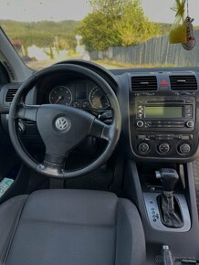 GOLF 5 1,9TDI DSG - 9