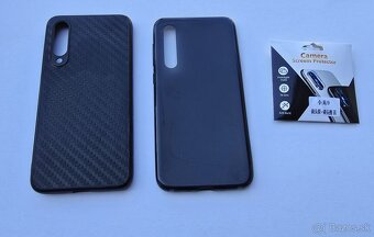 Predám Xiaomi Mi 9 SE Piano Black 6/64GB - 9