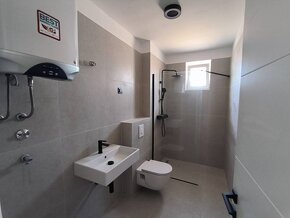 CHORVÁTSKO - Nové 3-izbové apartmány - GREBAŠTICA - 9