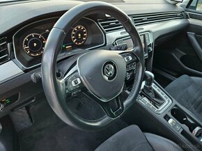 Volkswagen Passat 2.0TDI DSG 110kw Highline - Executive - 9