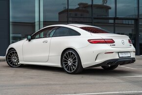 Mercedes-Benz E Coupe 400 4Matic AMG Line Designo Edition - 9