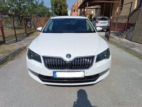 Škoda Superb - 9