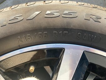 VW PASSAT B8 215/55 R17 - 9