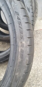 Letné pneu 245/35R20 - 9