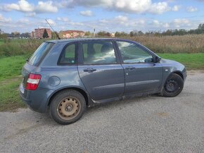 Fiat Stilo 1.9 JTD, 85 kW, ročník 2002 - na náhradné diely - 9