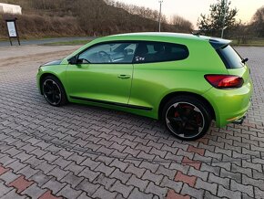 Prodám nově postavený VW Scirocco 2.0 TSI - 9