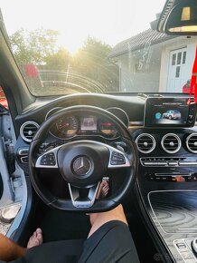 Mercedes Benz GLC 250D 4-matic Full-Amg - 9