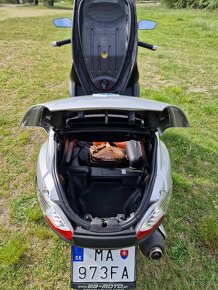 PIAGGIO MP3 125 - 9