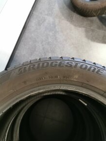 Bridgestone Blizzak LM 001 225/50 R17 98H - 9