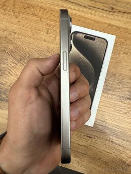 Apple iPhone 15 Pro 256GB – TOP stav - 9