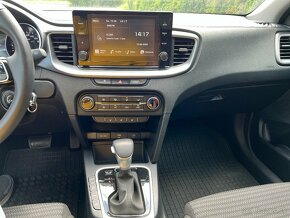 KIA XCeed 1,5 T-GDi AUTOMAT V ZÁRUKE =5900=km - 9