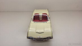 1:18 FORD THUNDERBIRD 63 - 9