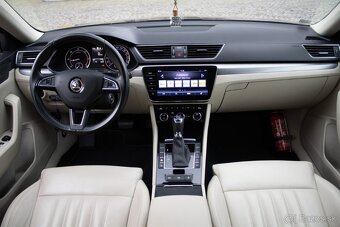 Škoda Superb 2.0 TDI L&K DSG - 9