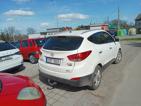 HYUNDAI IX35 4WD puvod čr - 9