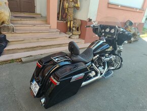 HARLEY DAVIDSON FLHX STREET GLIDE CUSTOM - 9