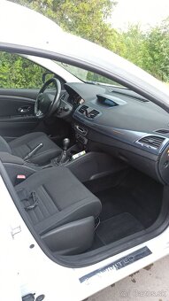 Renault Megane Grandtour 1.5 dCi - 9