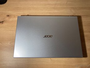 Acer Aspire 3 - 9