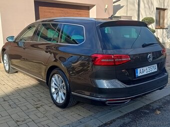 Volkswagen Passat Variant 2.0 TDI 190k Highline WEBASTO 4MOT - 9