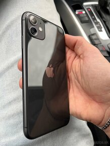 iPhone 11 Black |64GB| - 9