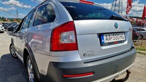 Škoda Octavia Combi 2.0 TDI CR DPF 4x4 Scout DSG NAVI XENON - 9