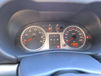 Renault Clio 1,5dci - 9