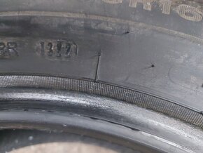 205/60R16 DUNLOP- NOKIAN sada zimných pneumatík - 9